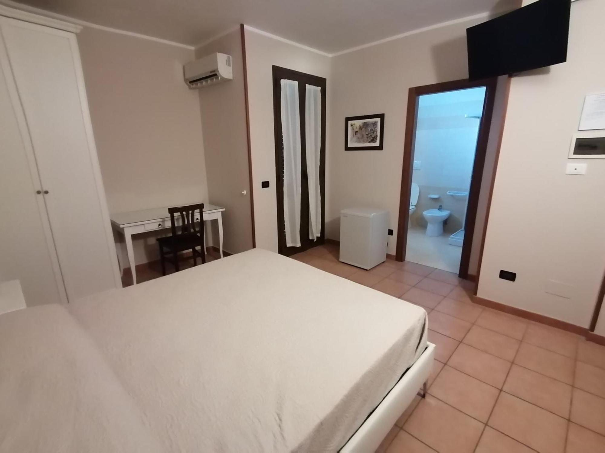 Tenuta Pigliano Hotel Bagnolo del Salento Екстериор снимка