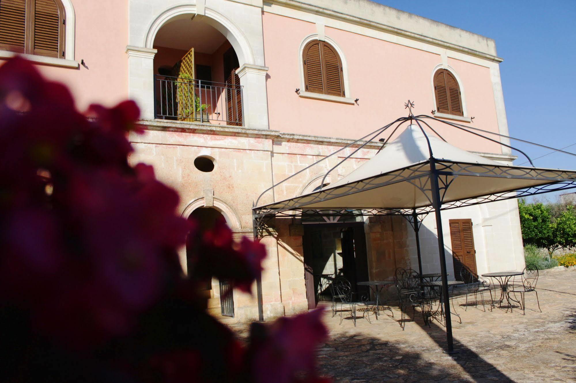 Tenuta Pigliano Hotel Bagnolo del Salento Екстериор снимка