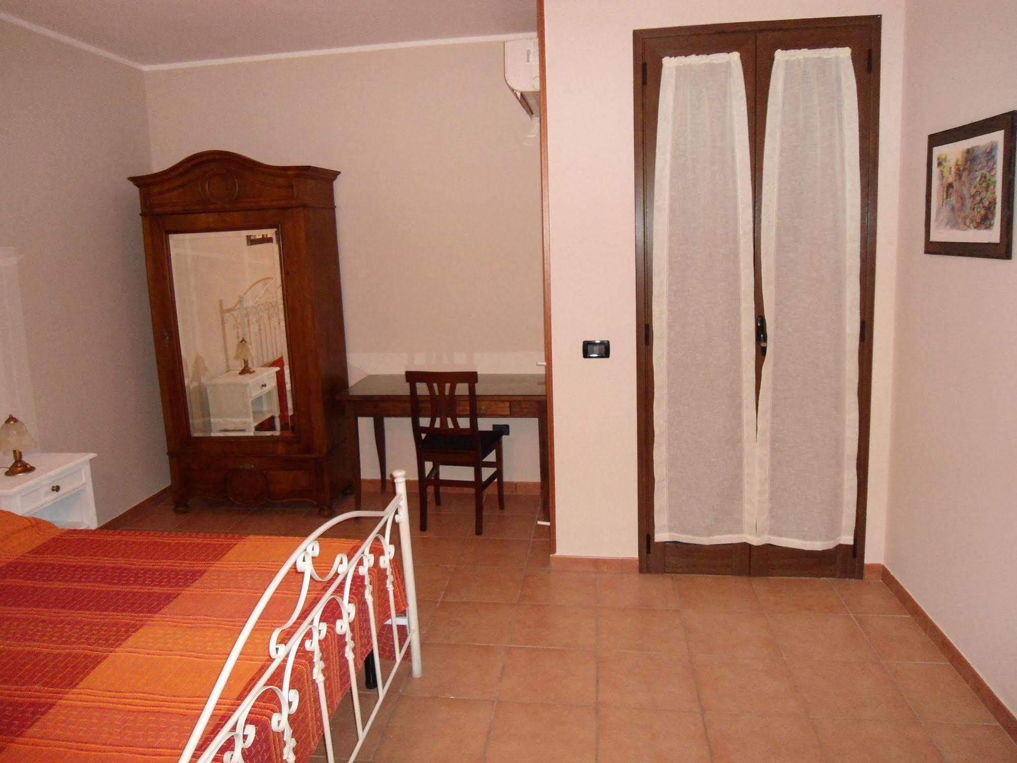 Tenuta Pigliano Hotel Bagnolo del Salento Екстериор снимка